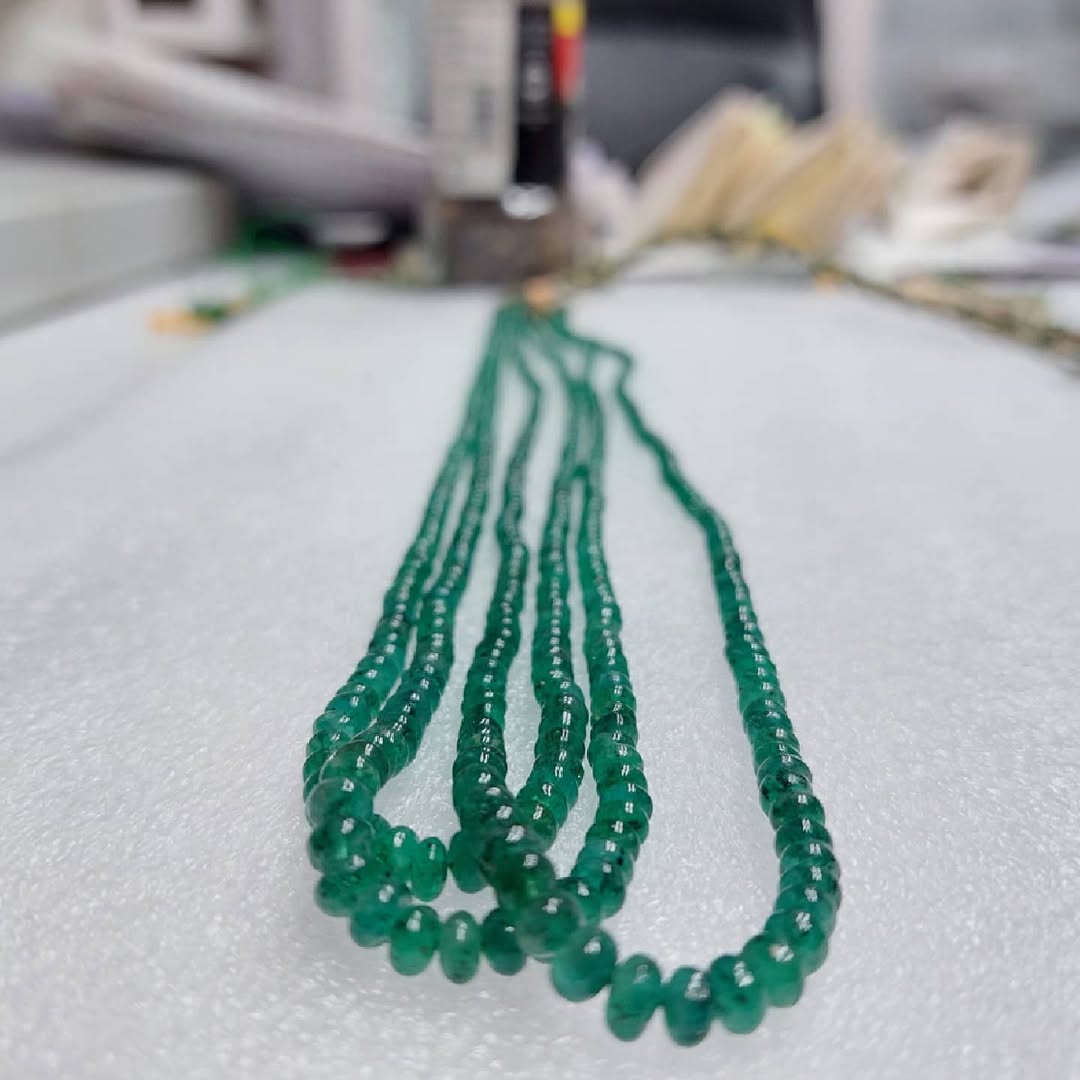 Emerald Faceted Bead Necklace